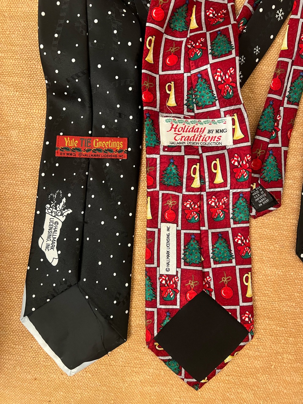 Vintage Christmas tie silk hallmark 90s set of 2 - Picture 3 of 3